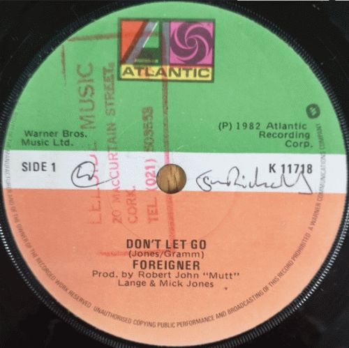 Foreigner : Don't Let Go